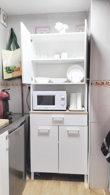 Bonito Apartamento De Dos Dormitorios En El Centro Y Calle San Miguel Torremolinos Extérieur photo