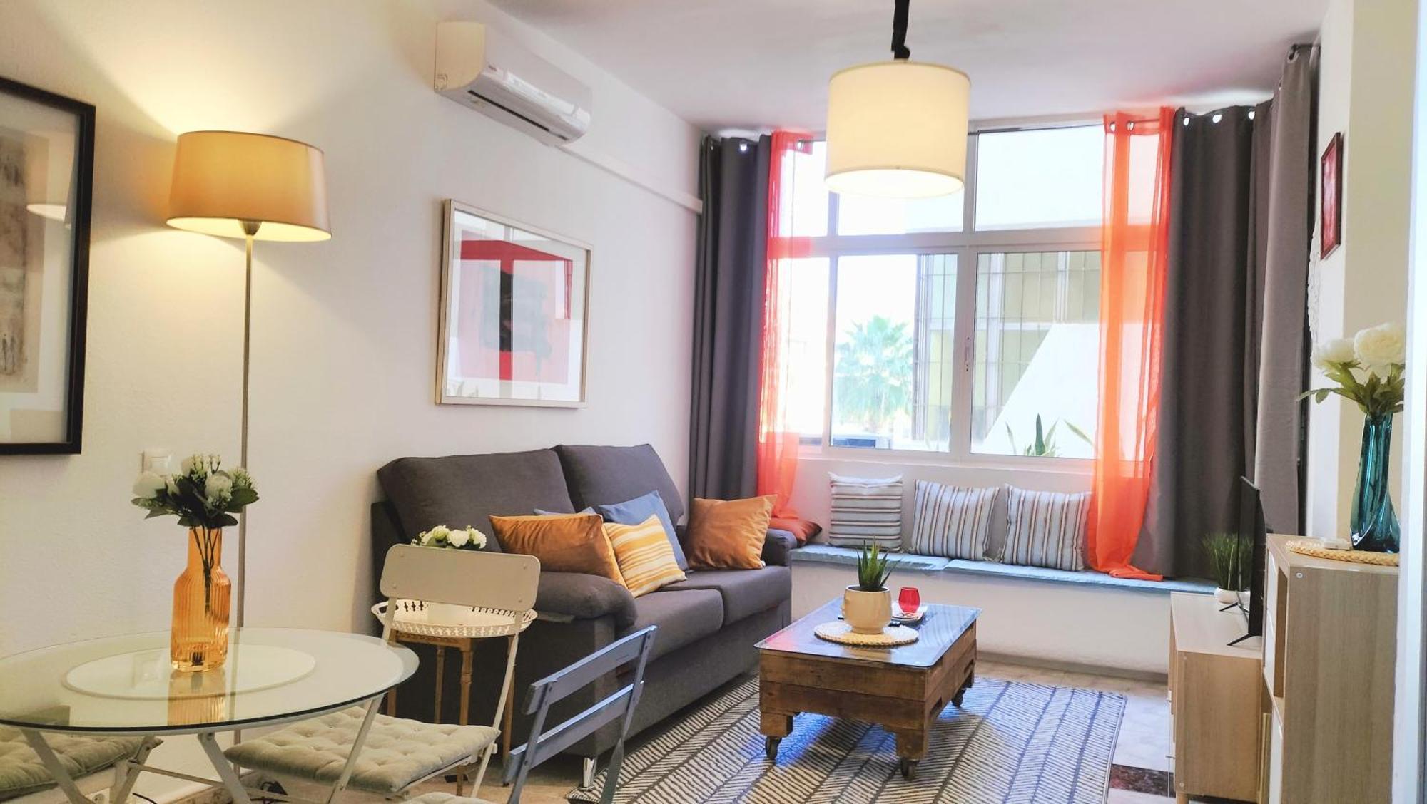 Bonito Apartamento De Dos Dormitorios En El Centro Y Calle San Miguel Torremolinos Extérieur photo